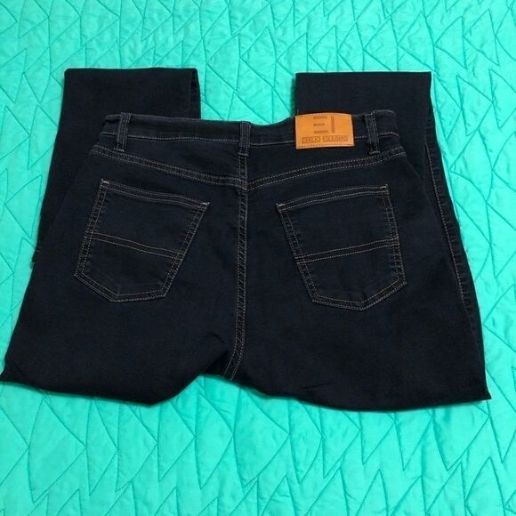 EUC: Emilio Iglesias Jeans - Picture 4 of 7